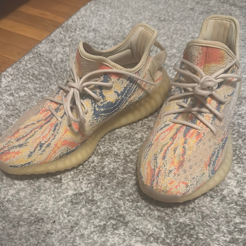 Yeezy boost sneakers V2 MX Oat